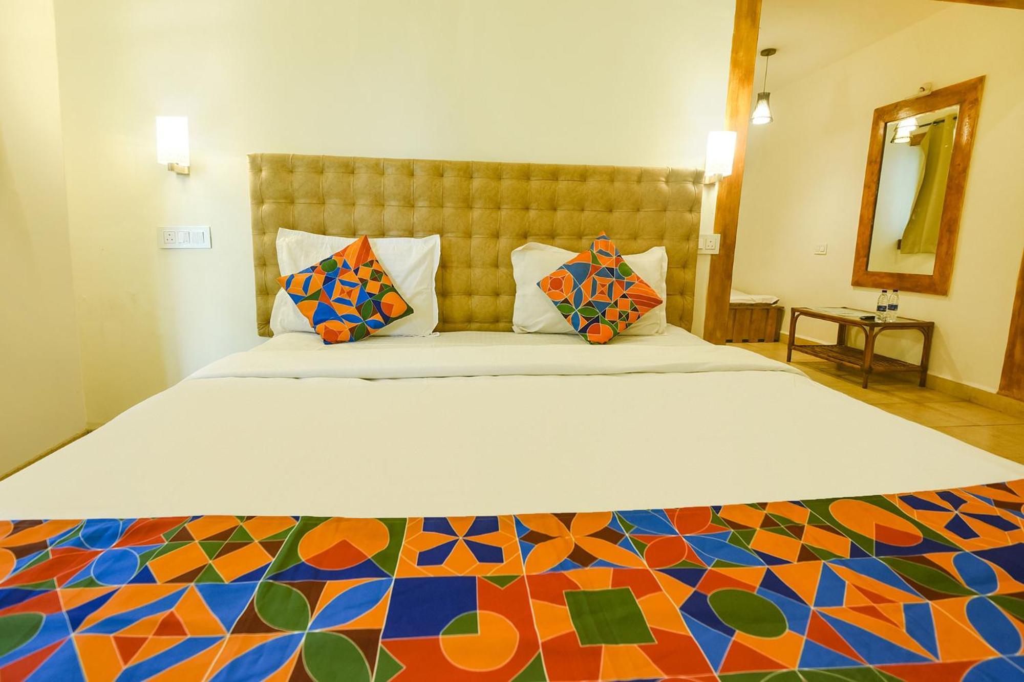 Fabhotel Grand Royal Palms - Nr Benaulim Beach Bagian luar foto