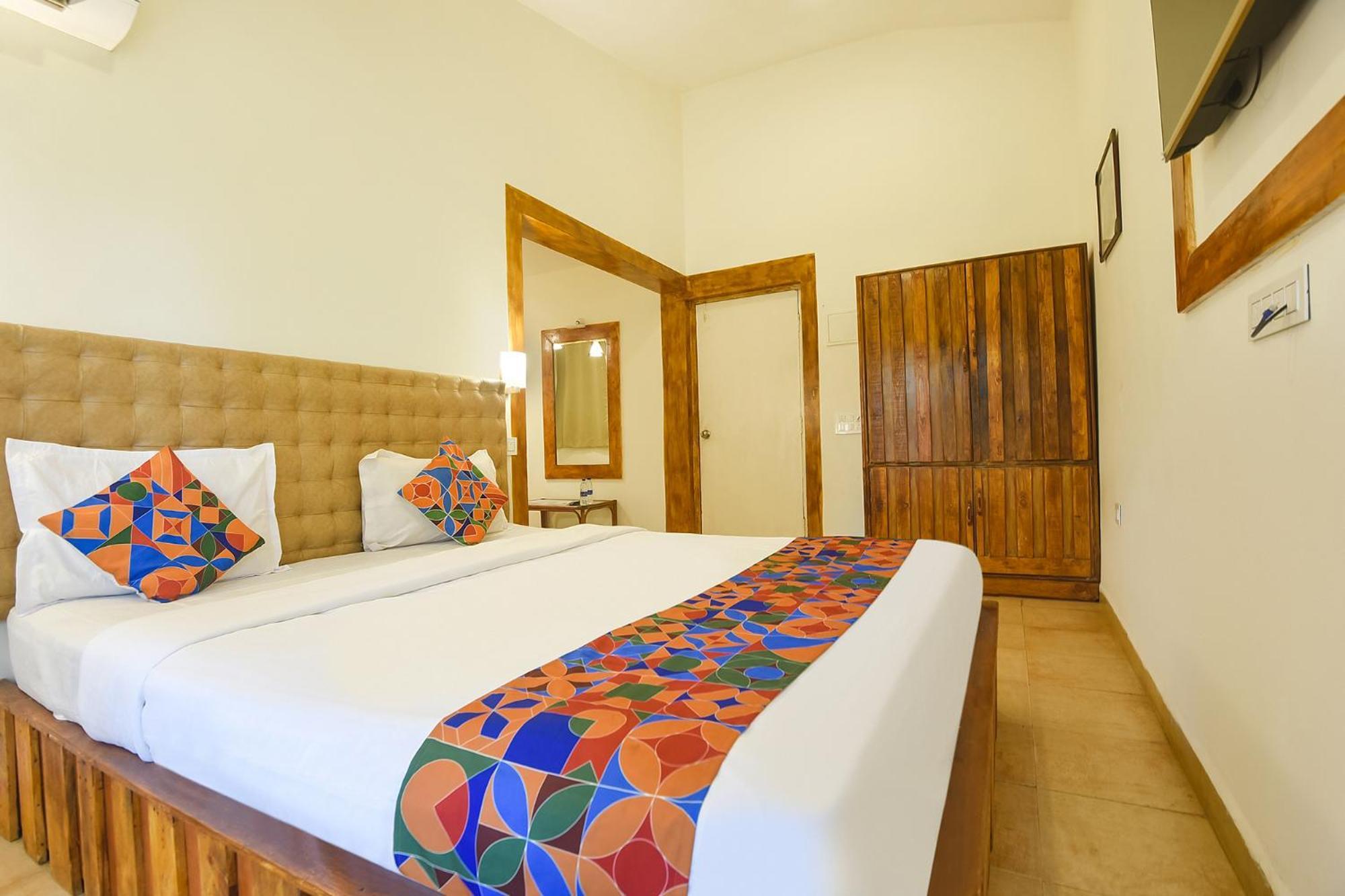 Fabhotel Grand Royal Palms - Nr Benaulim Beach Bagian luar foto
